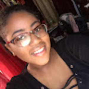 Meet your Posher, Janel